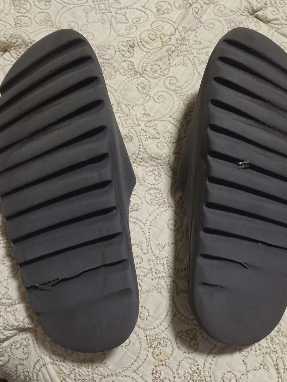 Adidas Black Unisex Slides Sandals ApproxUs 9 Slides Slip On Sandals UNISEX